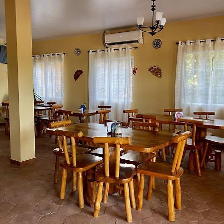 Hotel Y Restaurante Virgen De Fatima La Ceiba Exterior photo